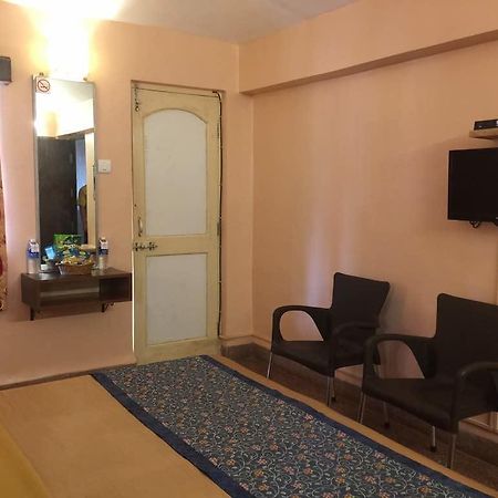 Hotel Gopika International Panaji Extérieur photo